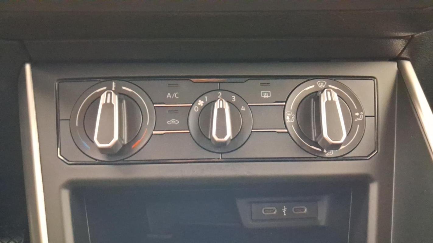 Volkswagen Polo - Photo 28