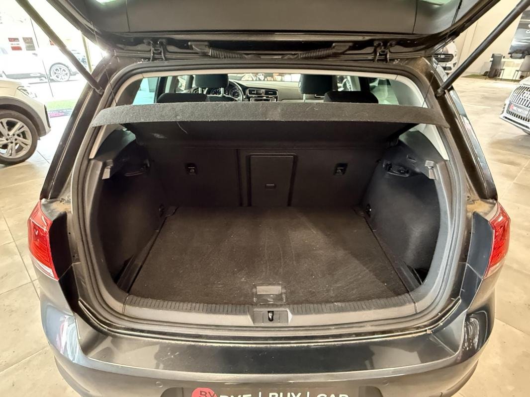 Volkswagen Golf - Photo 26