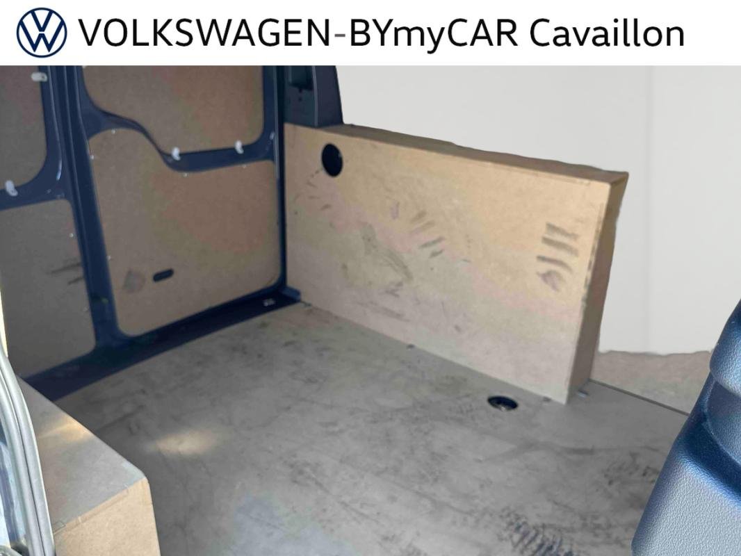 Volkswagen Caddy - Photo 23