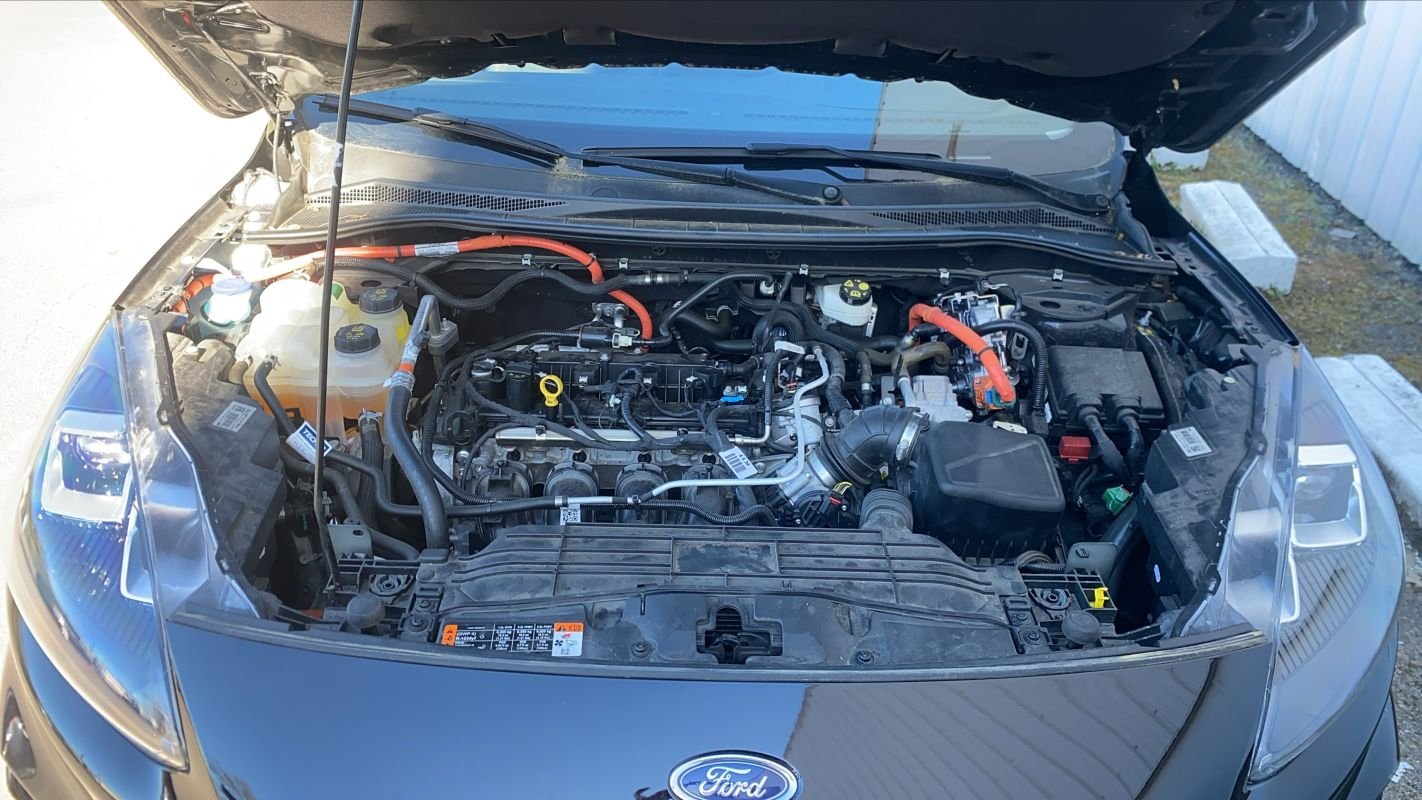 Ford Kuga - Photo 15