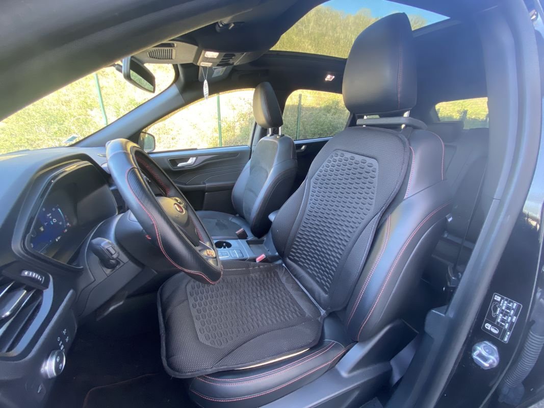 Ford Kuga - Photo 28