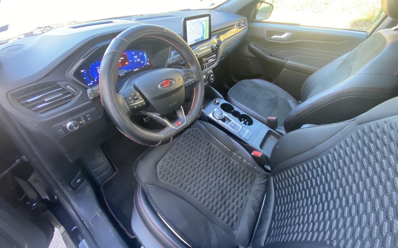 Ford Kuga - Photo 8