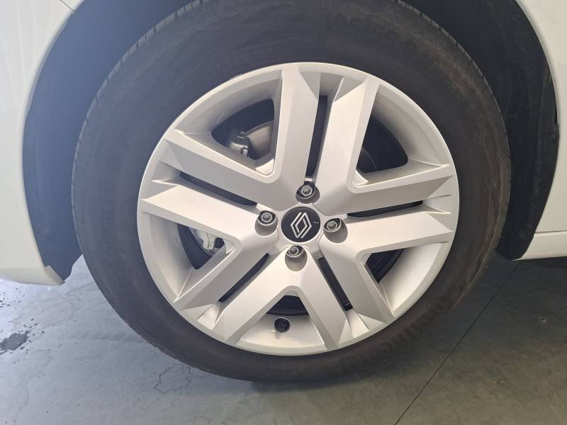 Renault Clio - Photo 15