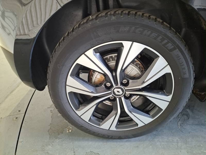 Renault Clio - Photo 9
