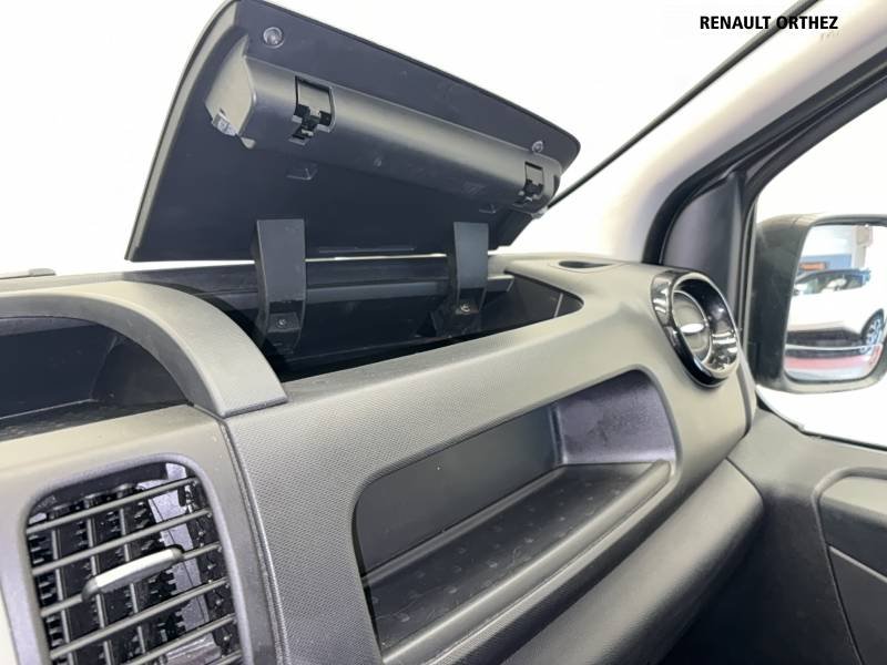 Renault Trafic - Photo 28