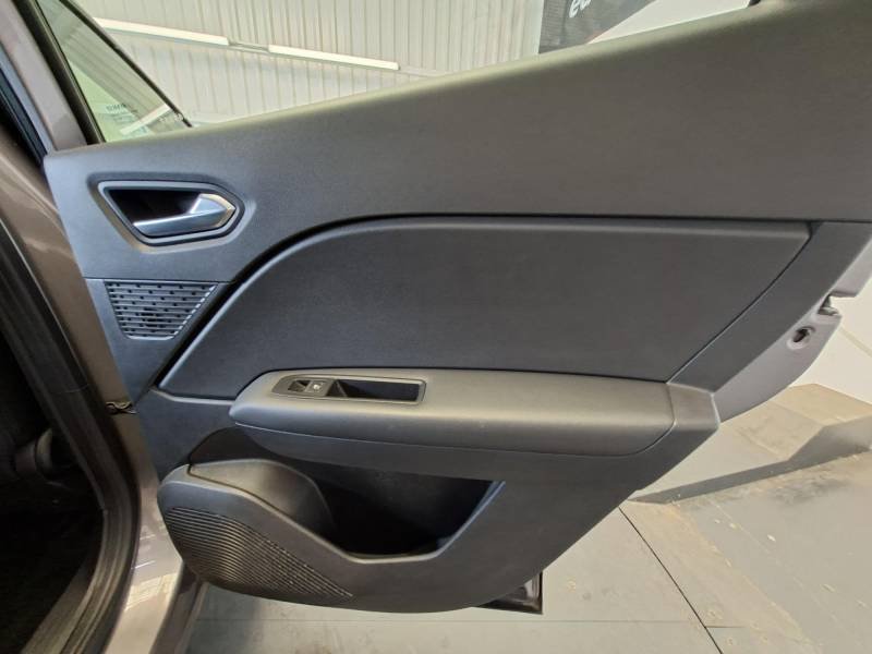 Renault Captur - Photo 14