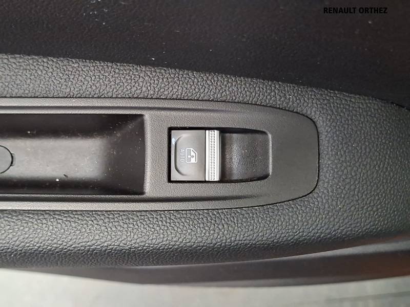 Renault Captur - Photo 21