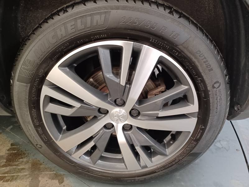 Peugeot 5008 - Photo 8
