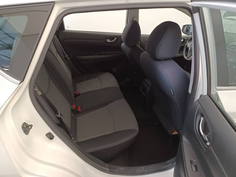 Nissan Pulsar - Photo 15