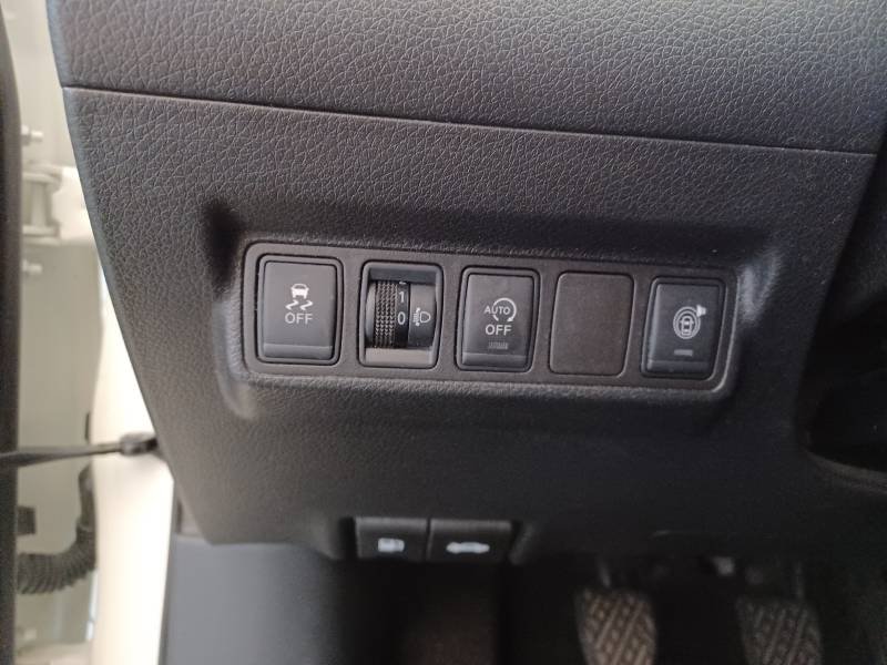 Nissan Pulsar - Photo 38