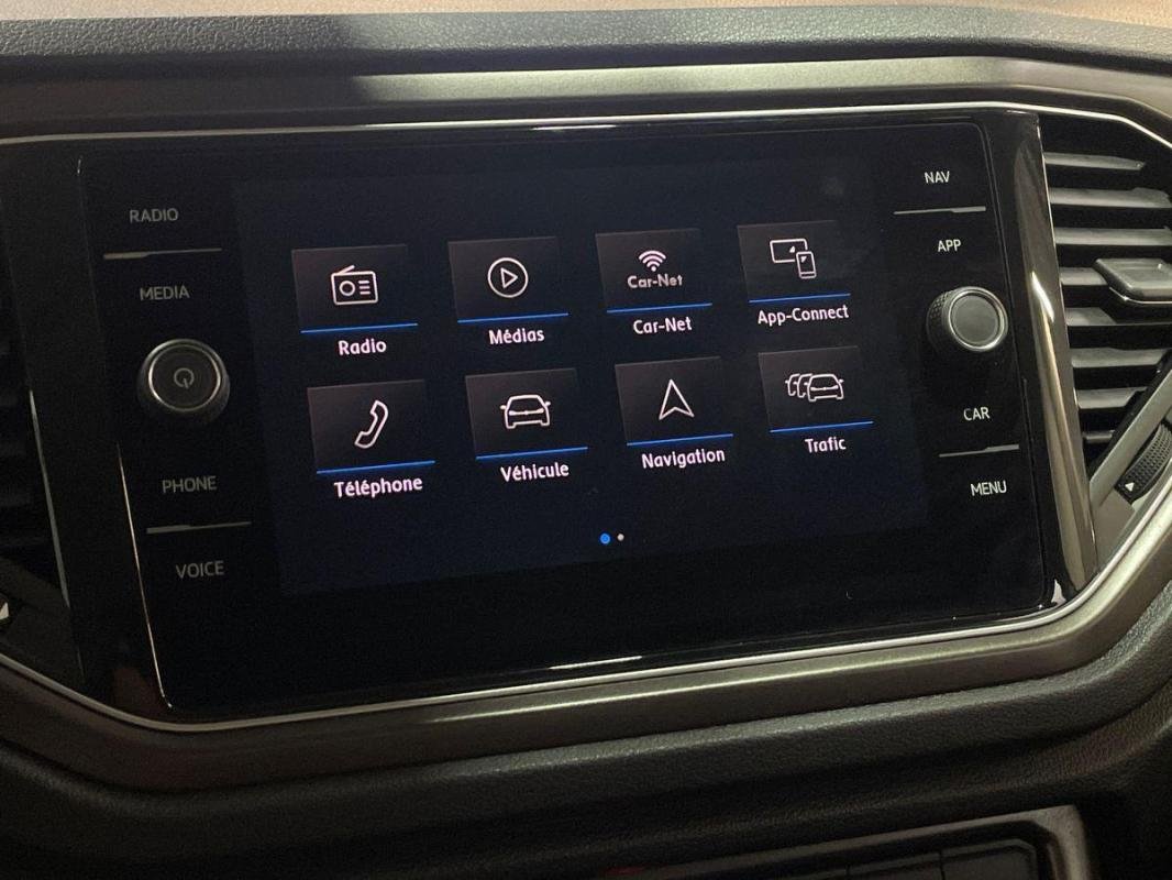Volkswagen T-Roc - Photo 16