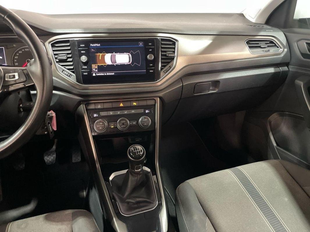 Volkswagen T-Roc - Photo 10