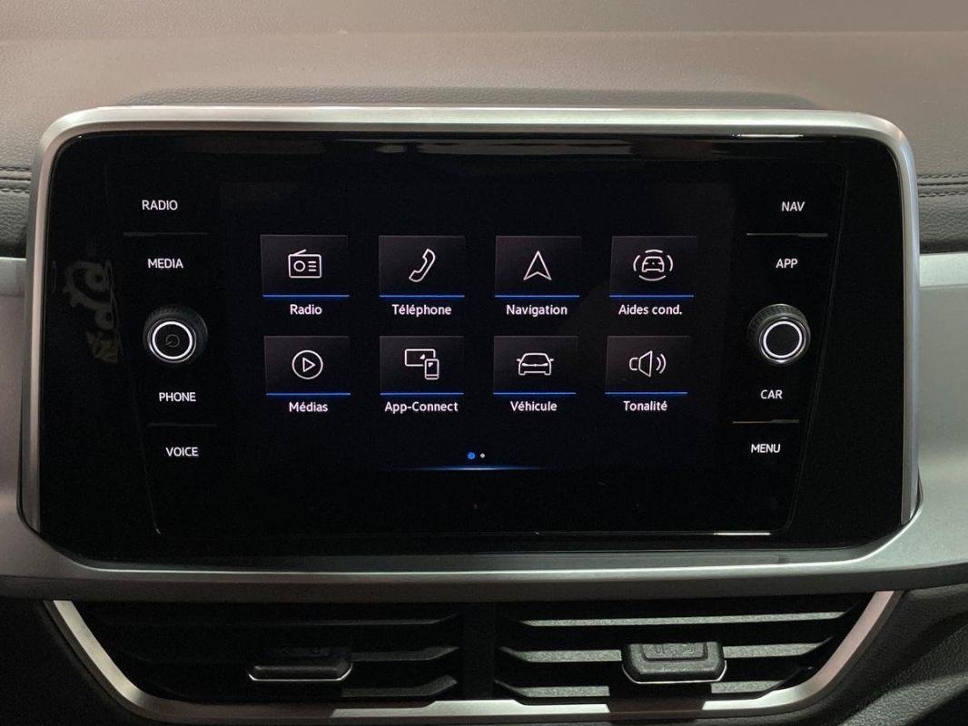Volkswagen T-Roc - Photo 16