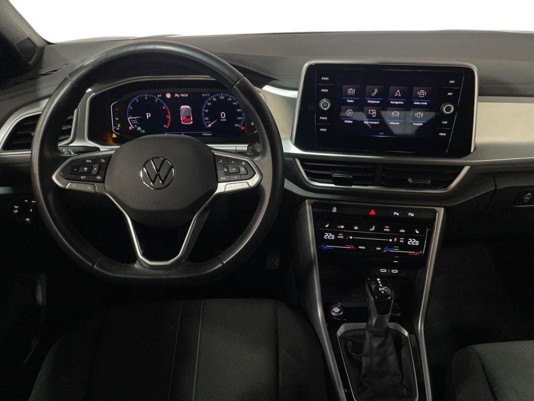 Volkswagen T-Roc - Photo 24