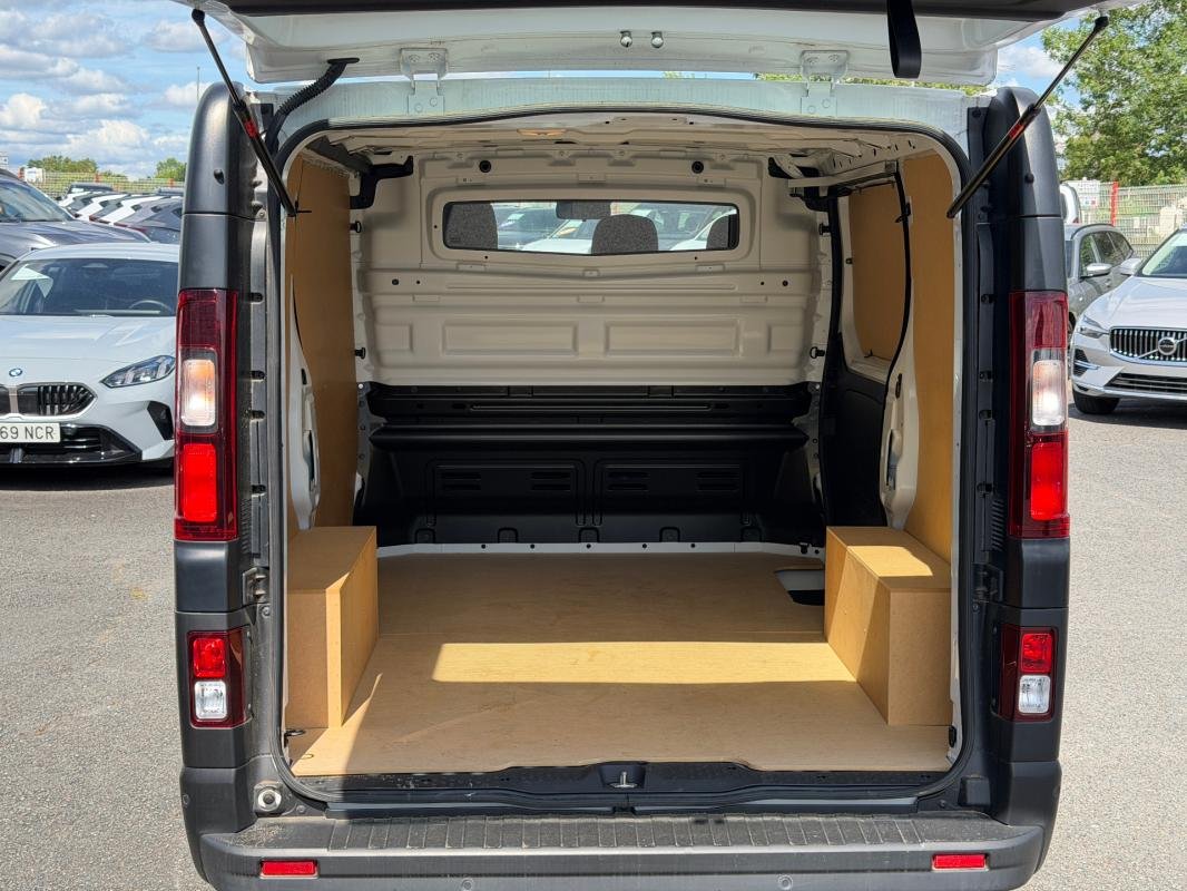 Renault Trafic - Photo 12