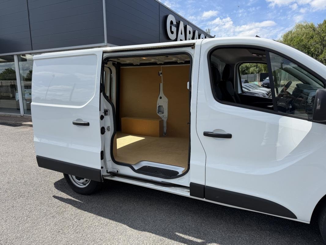 Renault Trafic - Photo 14