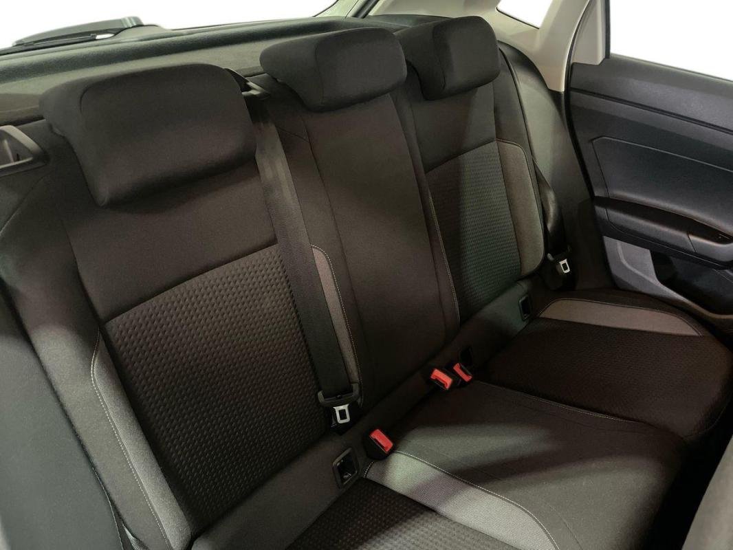 Volkswagen Polo - Photo 23