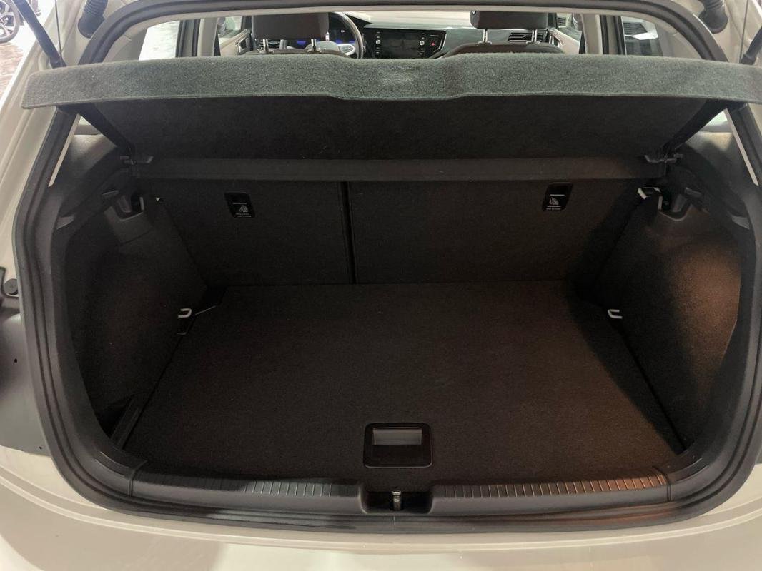 Volkswagen Polo - Photo 31