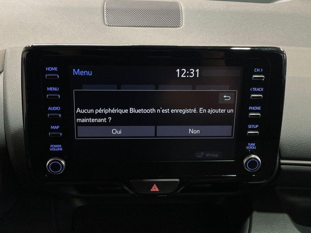 Toyota Yaris - Photo 17