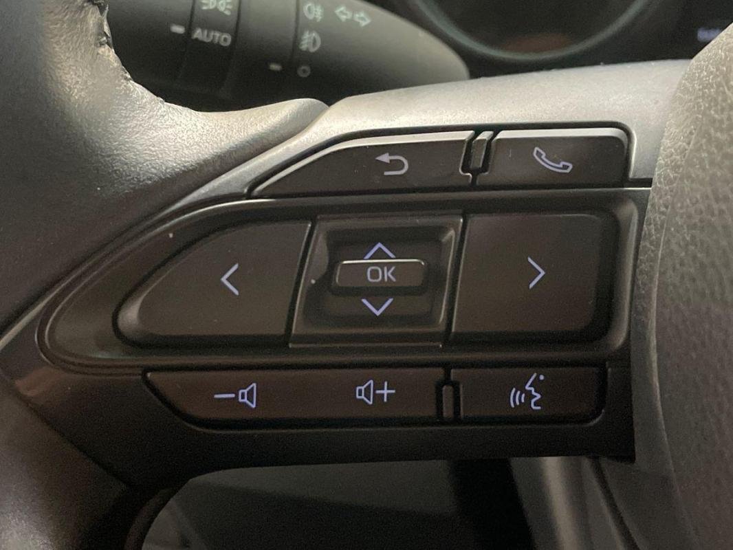 Toyota Yaris - Photo 20