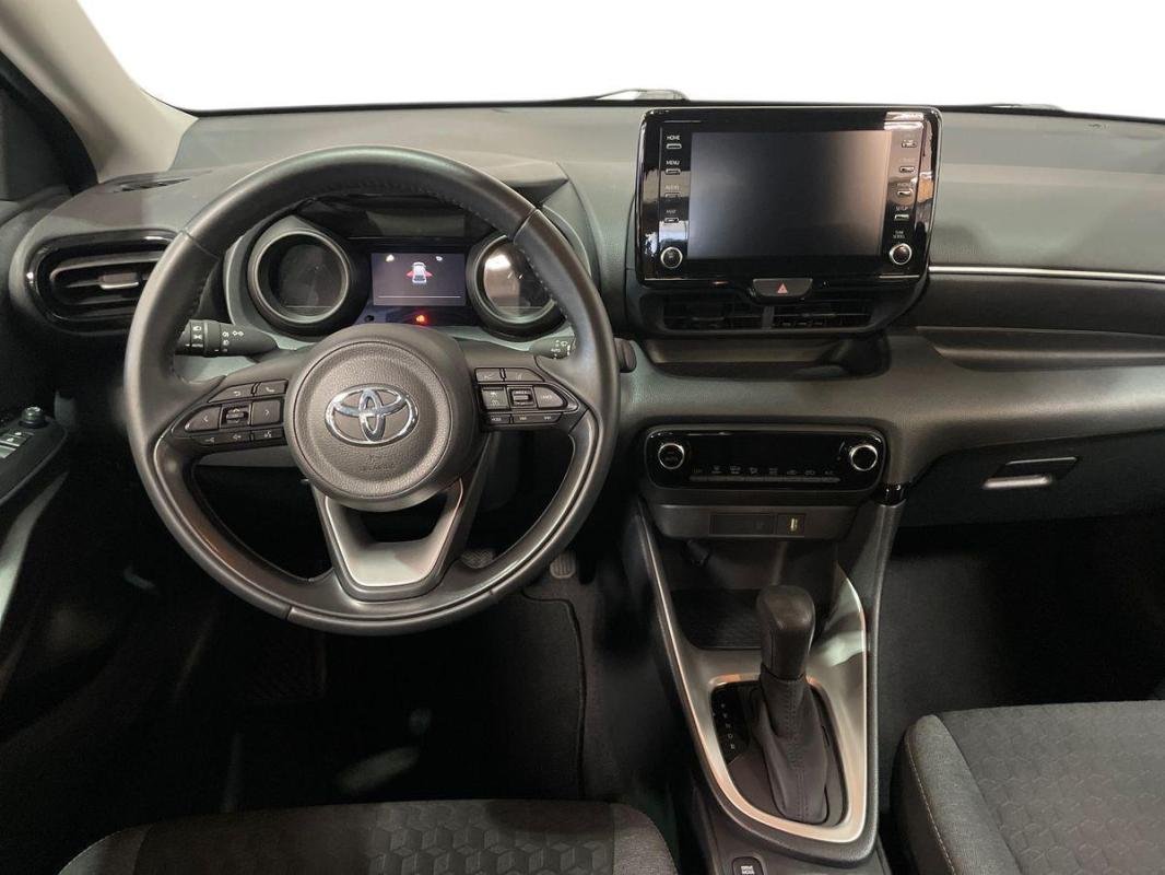 Toyota Yaris - Photo 24