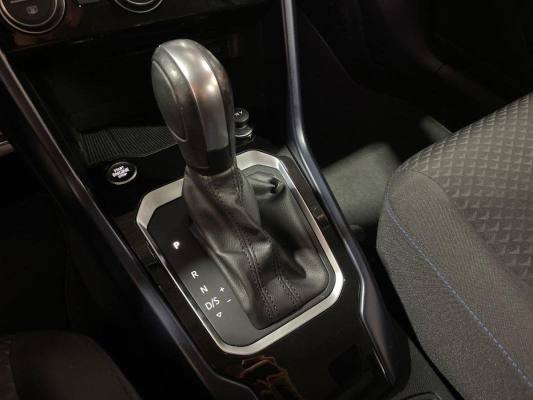 Volkswagen T-Roc - Photo 11
