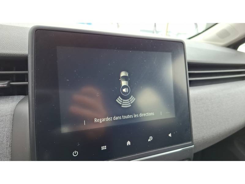 Renault Clio - Photo 16