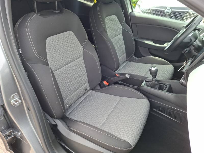 Renault Clio - Photo 24