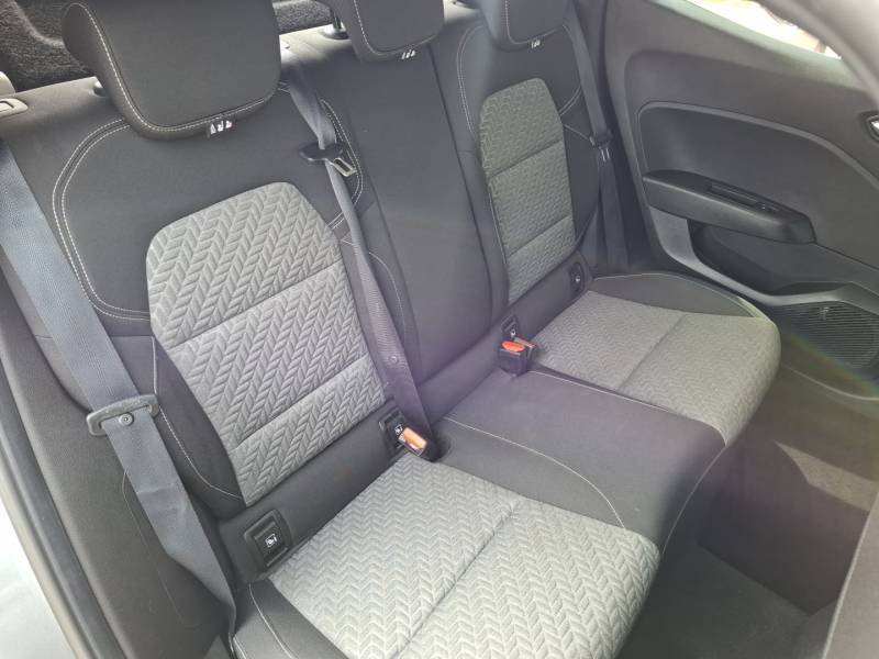Renault Clio - Photo 25