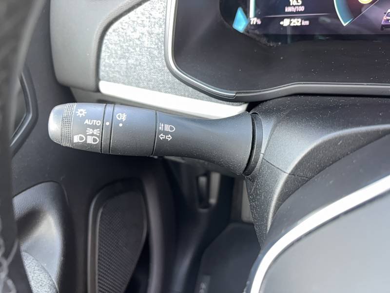 Renault Zoe - Photo 18