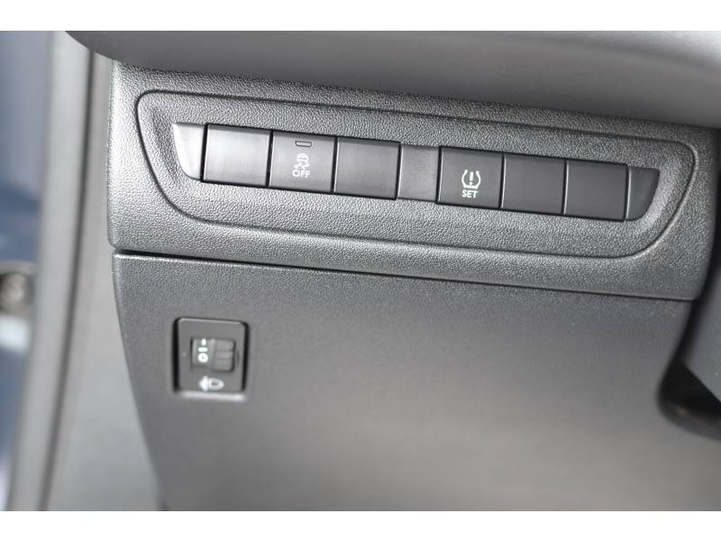 Peugeot 208 - Photo 19