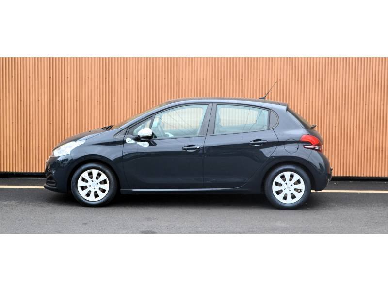 Peugeot 208 - Photo 30