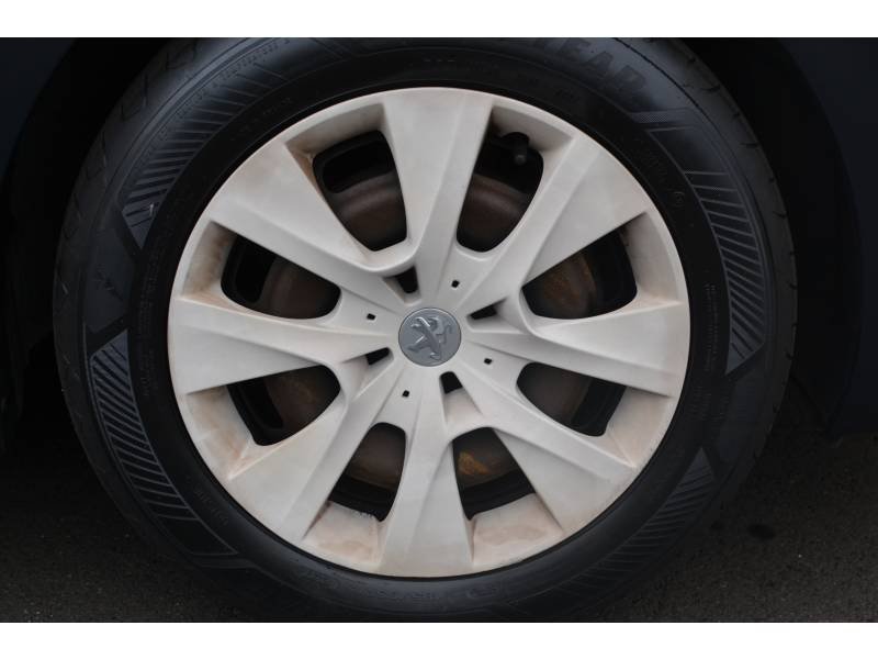 Peugeot 208 - Photo 35