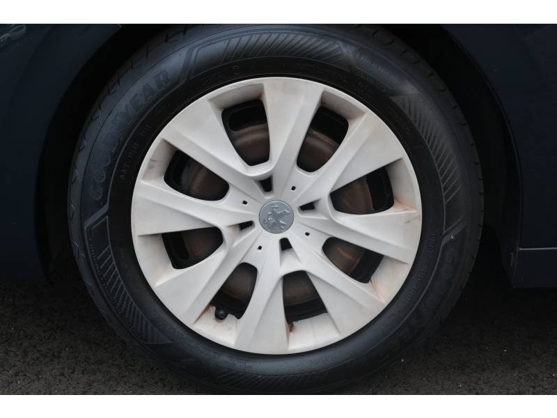 Peugeot 208 - Photo 5