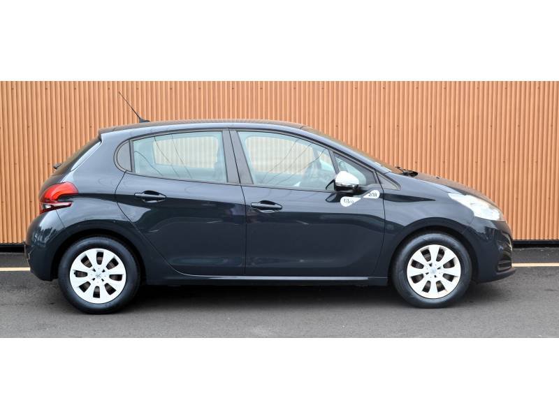 Peugeot 208 - Photo 7