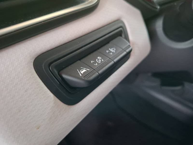 Renault Clio - Photo 18