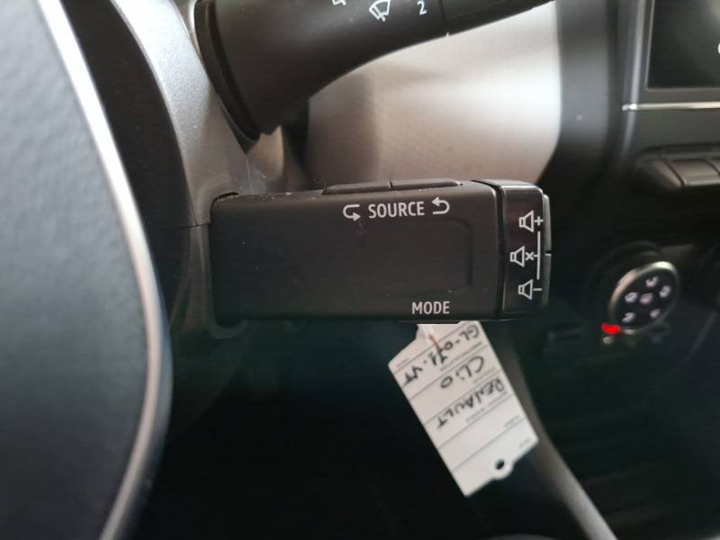 Renault Clio - Photo 25