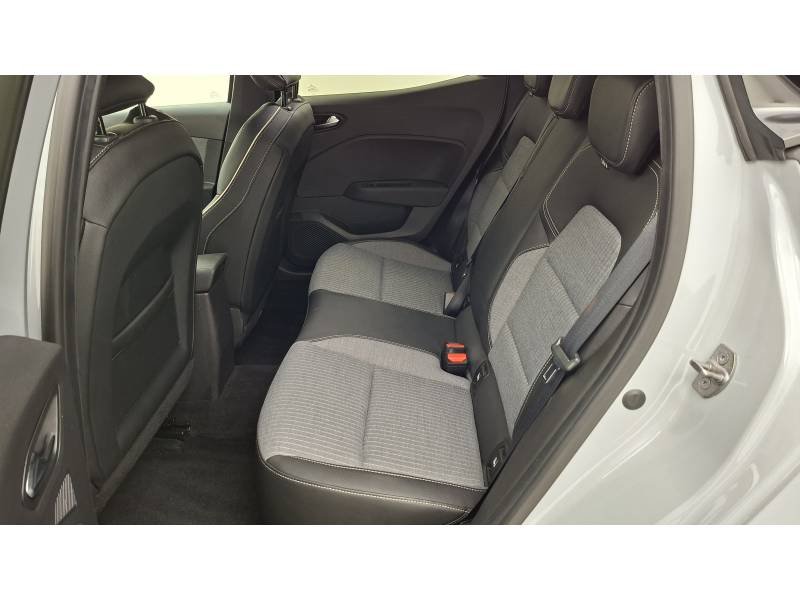 Renault Clio - Photo 21