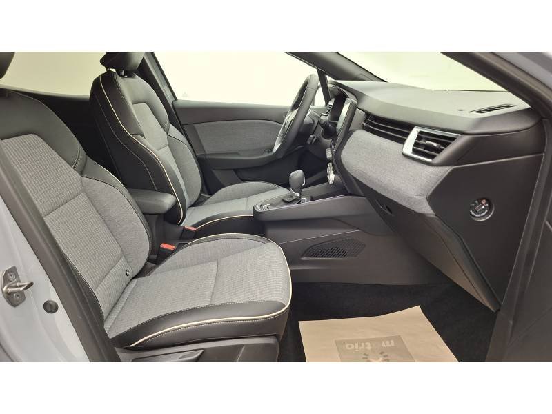 Renault Clio - Photo 32