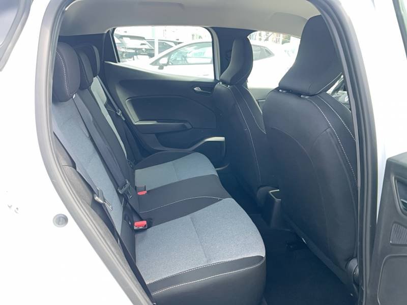 Renault Clio - Photo 17
