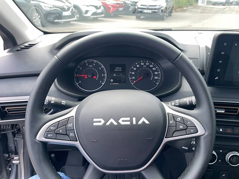 Dacia Sandero - Photo 24
