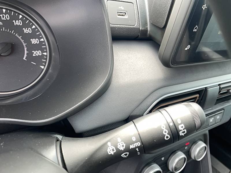 Dacia Sandero - Photo 28