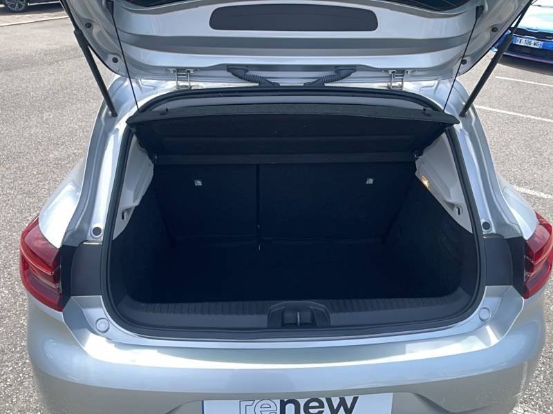 Renault Clio - Photo 17