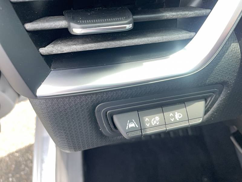 Renault Clio - Photo 23