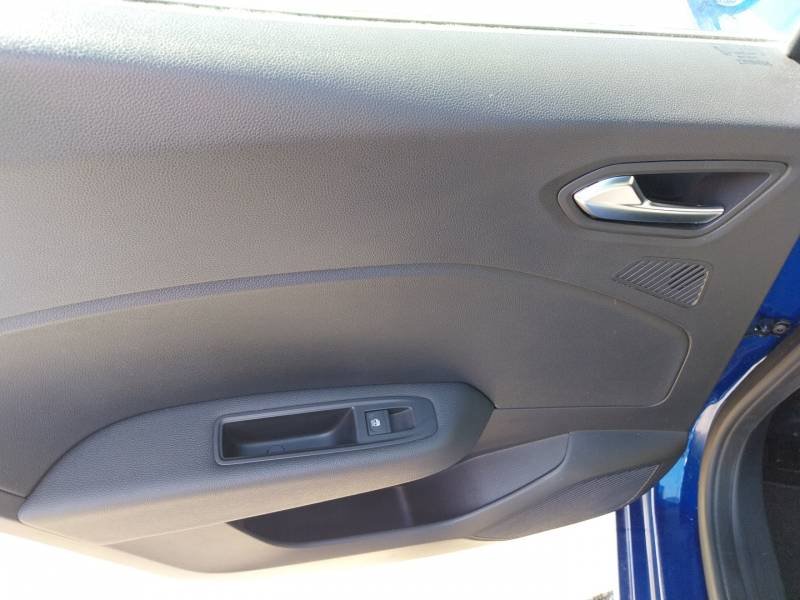 Renault Clio - Photo 22