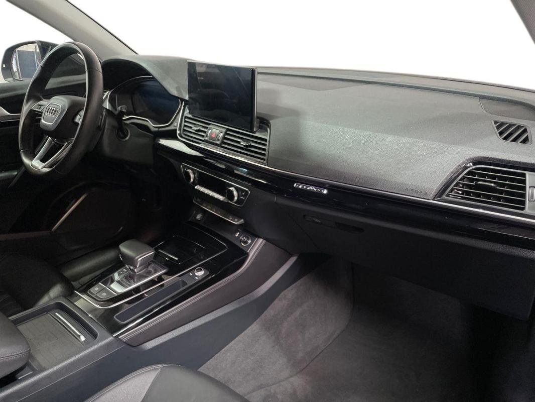 Audi Q5 Sportback - Photo 13