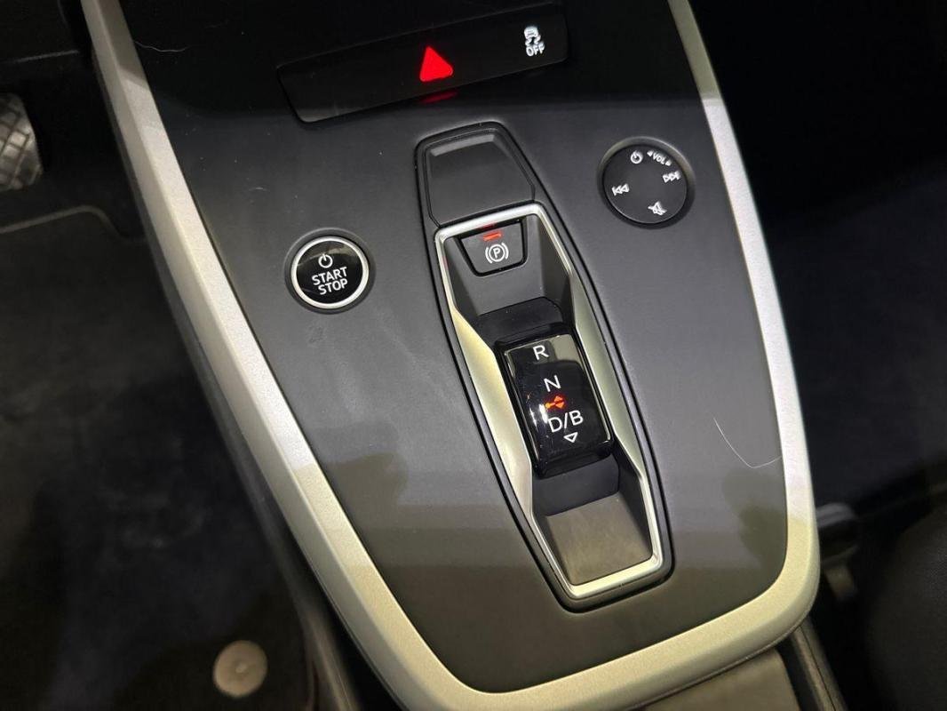 Audi Q4 e-tron - Photo 11
