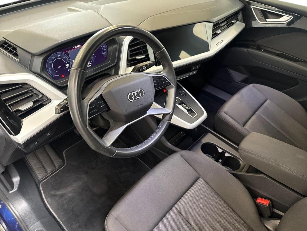 Audi Q4 e-tron - Photo 9
