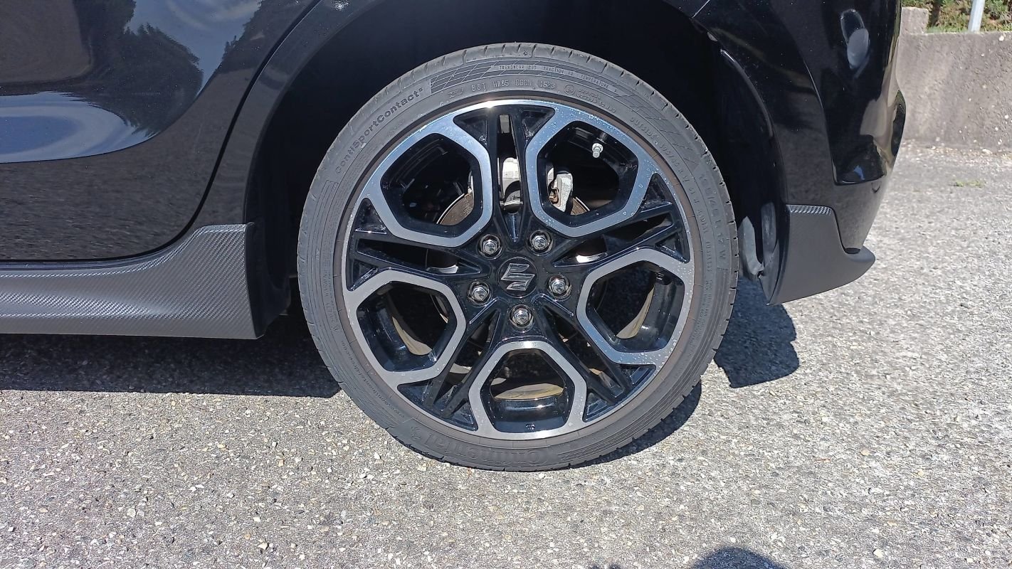 Suzuki Swift - Photo 19