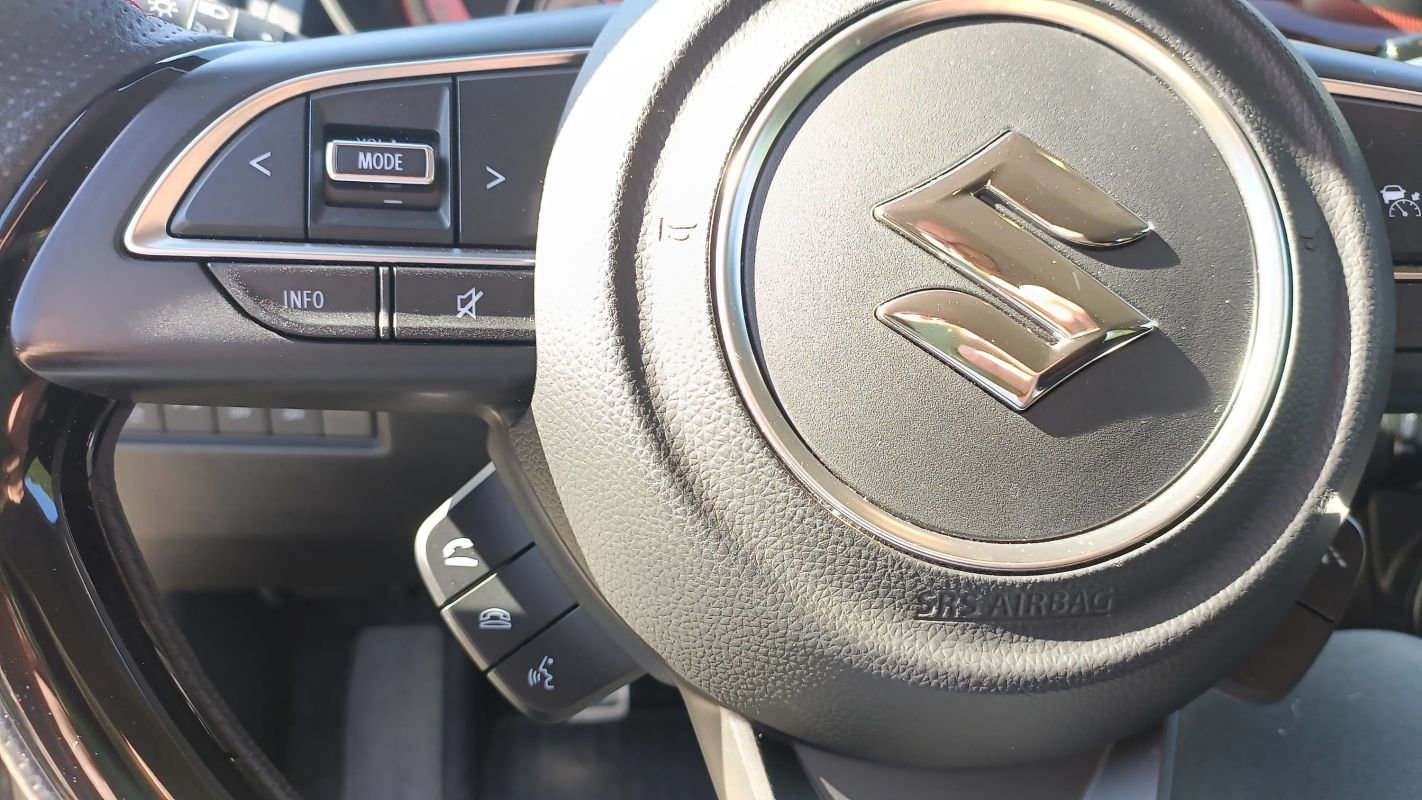 Suzuki Swift - Photo 28